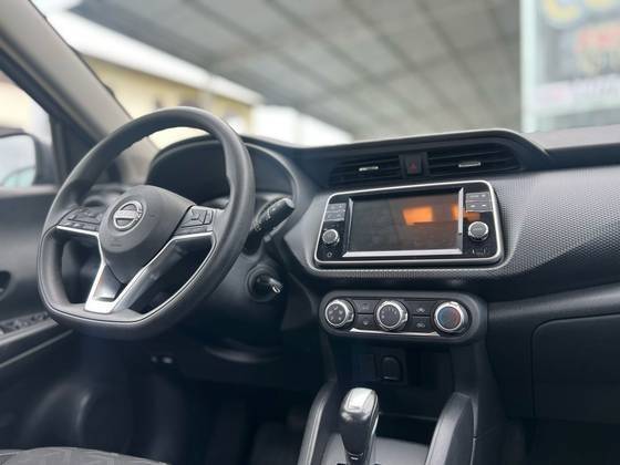 NISSAN KICKS 2024