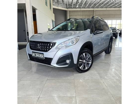 PEUGEOT 2008 2021