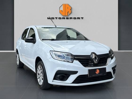 RENAULT LOGAN 2024