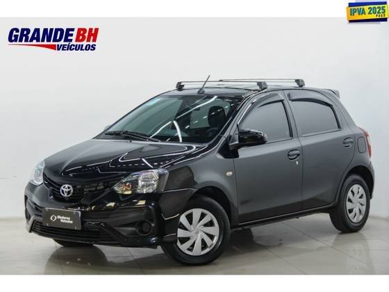 TOYOTA ETIOS 2021