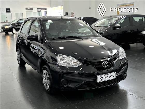TOYOTA ETIOS 2018