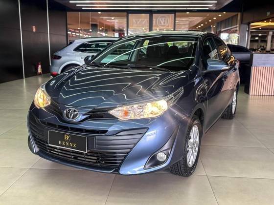 TOYOTA YARIS 2019