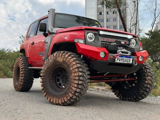 TROLLER T4 2015