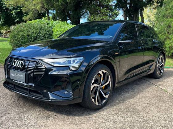 AUDI E-TRON 2021