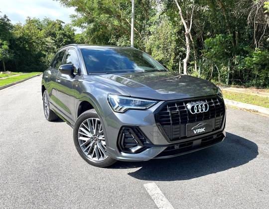 AUDI Q3 2023