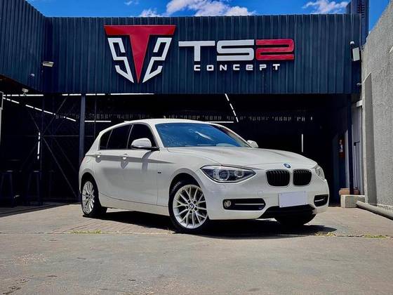 BMW 120i 2015