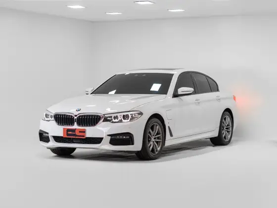 BMW 530e 2020
