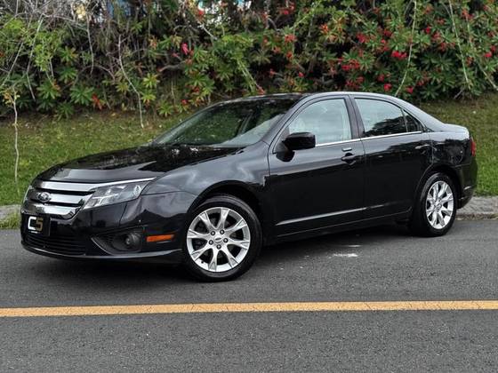 FORD FUSION 2011