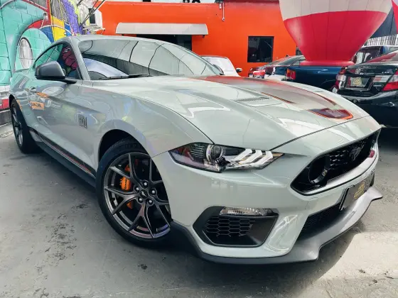 FORD MUSTANG 2021