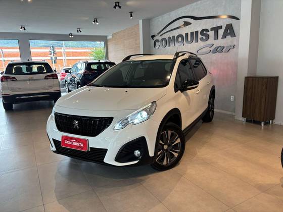 PEUGEOT 2008 2020