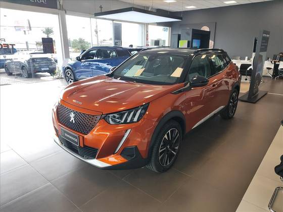 PEUGEOT 2008 2023