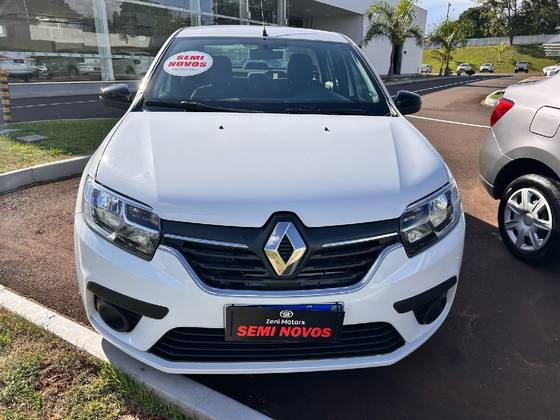 RENAULT LOGAN 2024