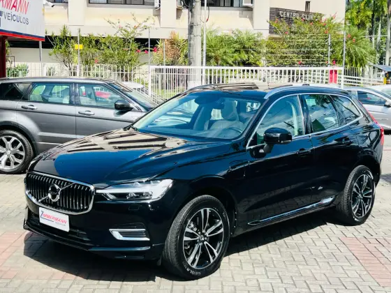 VOLVO XC60 2021