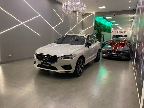 VOLVO XC60 2020