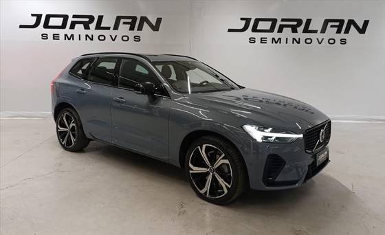 VOLVO XC60 2023