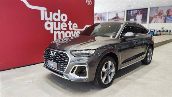 AUDI Q5 2021