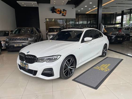 BMW 320i 2021