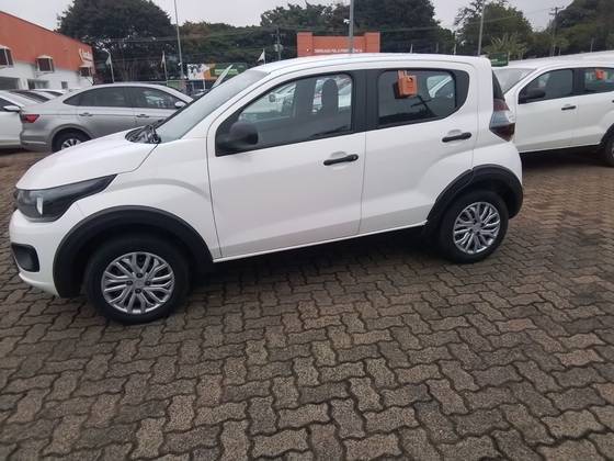 FIAT MOBI 2024