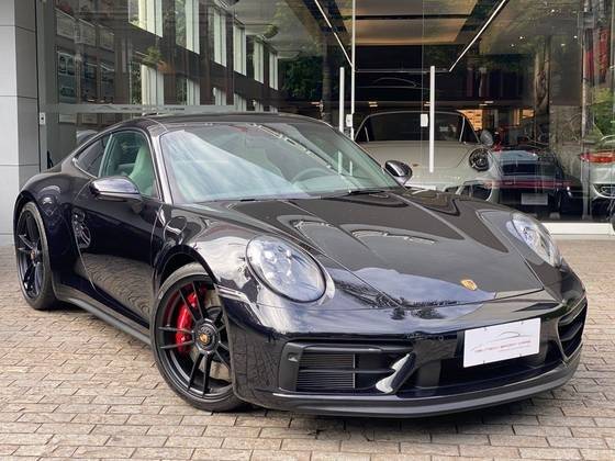 PORSCHE 911 2024