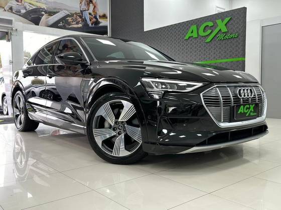 AUDI E-TRON 2022