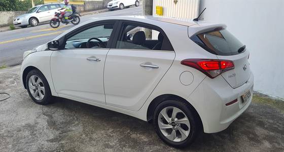 HYUNDAI HB20 2017