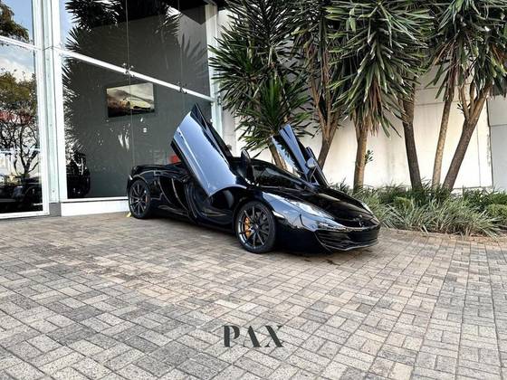 MCLAREN 12C 2012