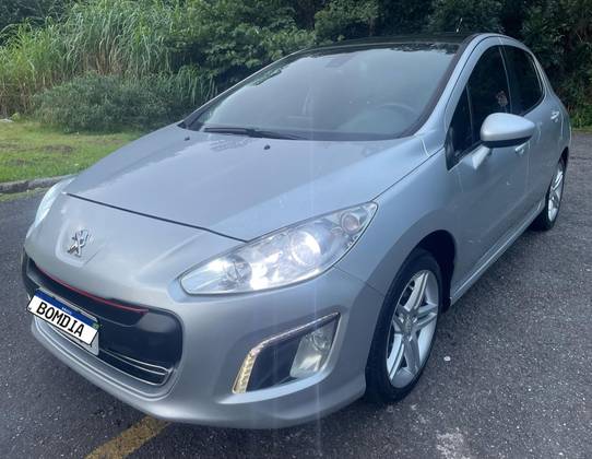PEUGEOT 308 2012