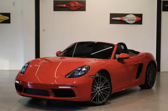 PORSCHE 718 2024