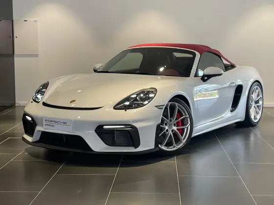 PORSCHE 718 2023