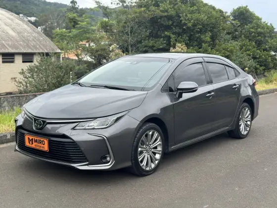 TOYOTA COROLLA 2023