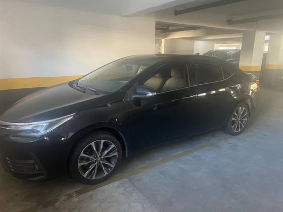 TOYOTA COROLLA 2018