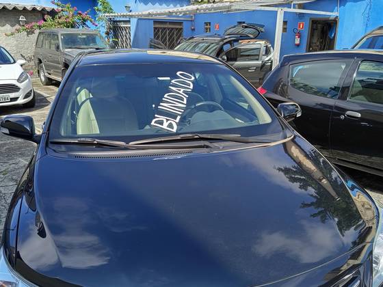 TOYOTA COROLLA 2012