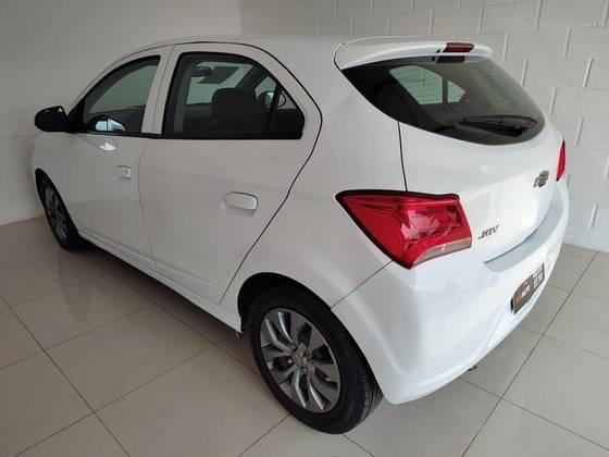 CHEVROLET JOY 2021