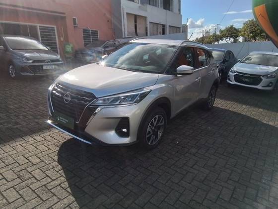 NISSAN KICKS 2024