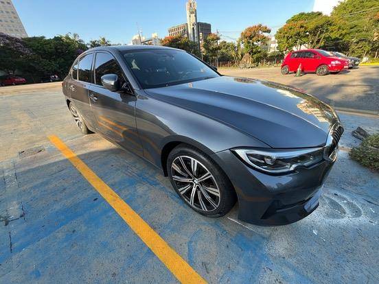 BMW 320i 2022