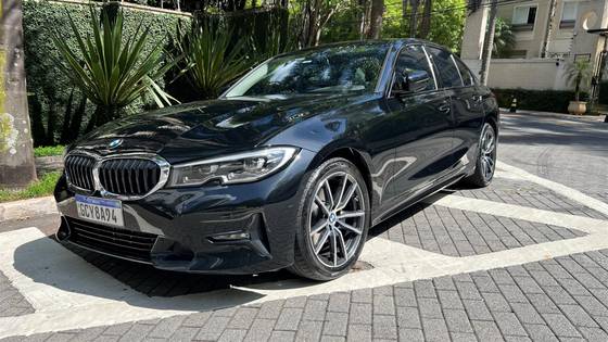 BMW 320i 2022