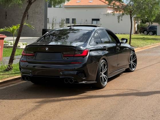 BMW 320i 2021