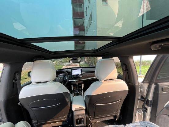 JEEP COMMANDER 2022