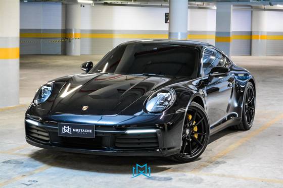 PORSCHE 911 2024
