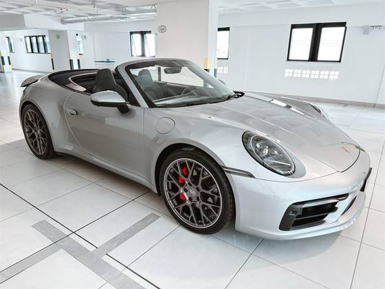 PORSCHE 911 2021
