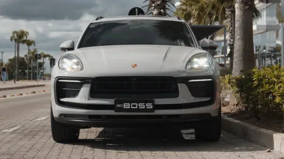 PORSCHE MACAN 2023