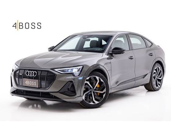 AUDI E-TRON 2022