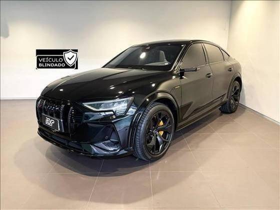 AUDI E-TRON 2022
