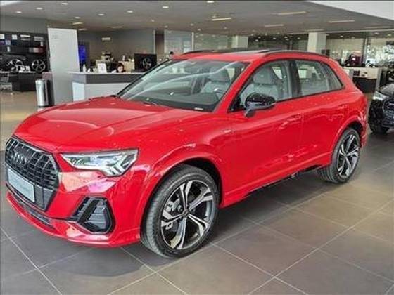 AUDI Q3 2024