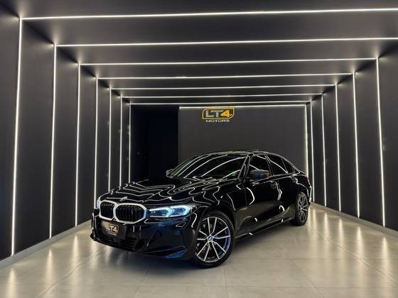 BMW 320i 2023