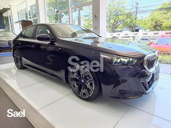 BMW 530e 2024
