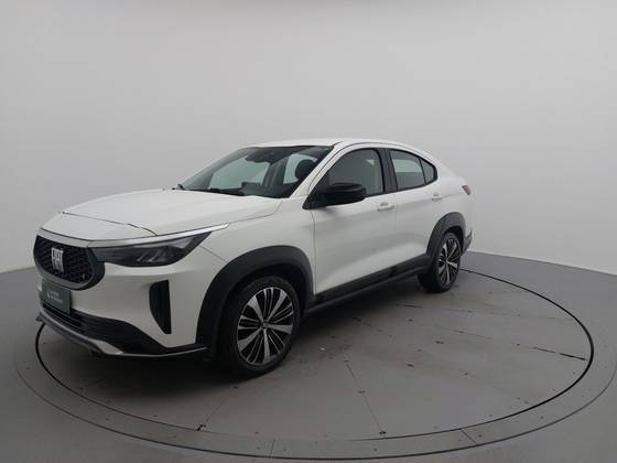 FIAT FASTBACK 2024