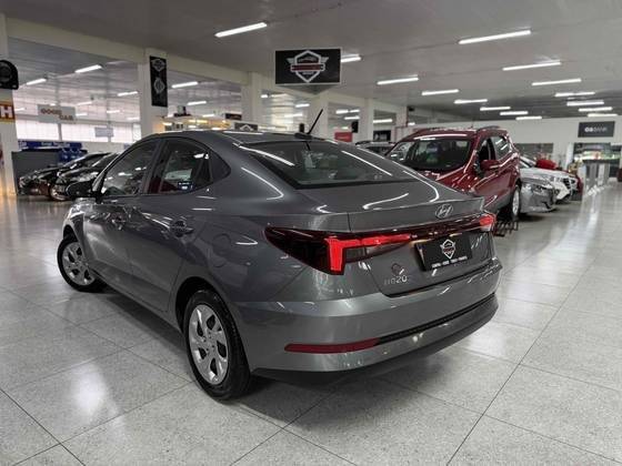 HYUNDAI HB20S 2024