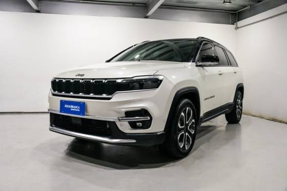 JEEP COMMANDER 2023