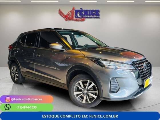 NISSAN KICKS 2022